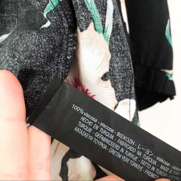 ZARA Printed wrap tee - Picture 5 of 6